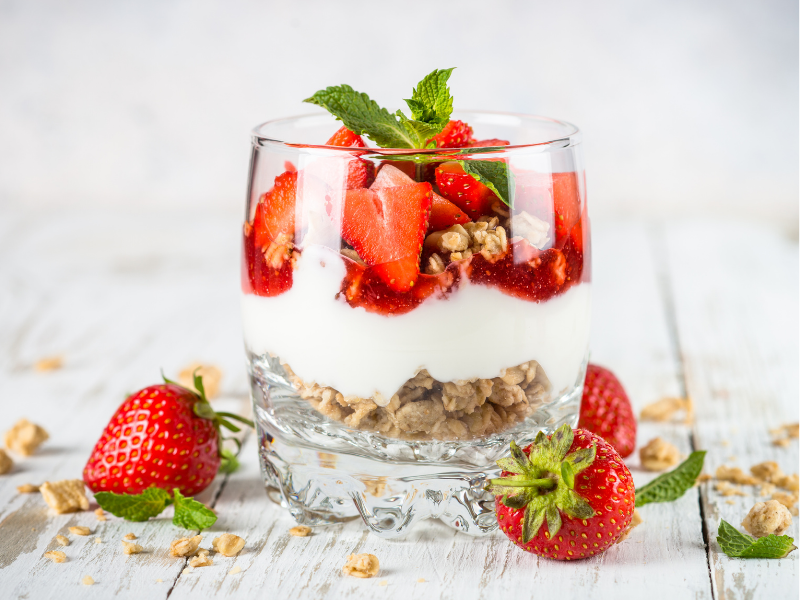 Berry Yogurt Breakfast Parfait