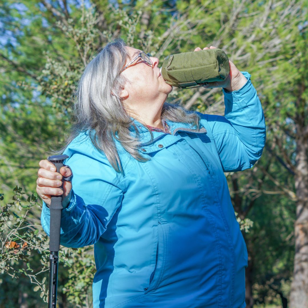 senior drinking water